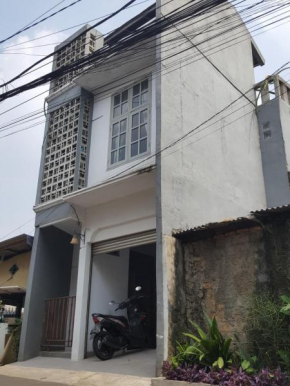 C4 homestay syariah